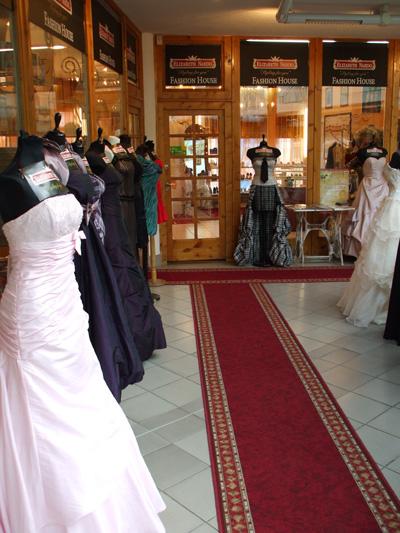 elizabeth nardo fashion house